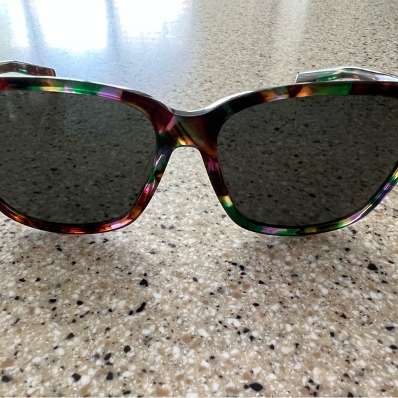 Women’s Costa May Sunglasses - Picture 2 of 2